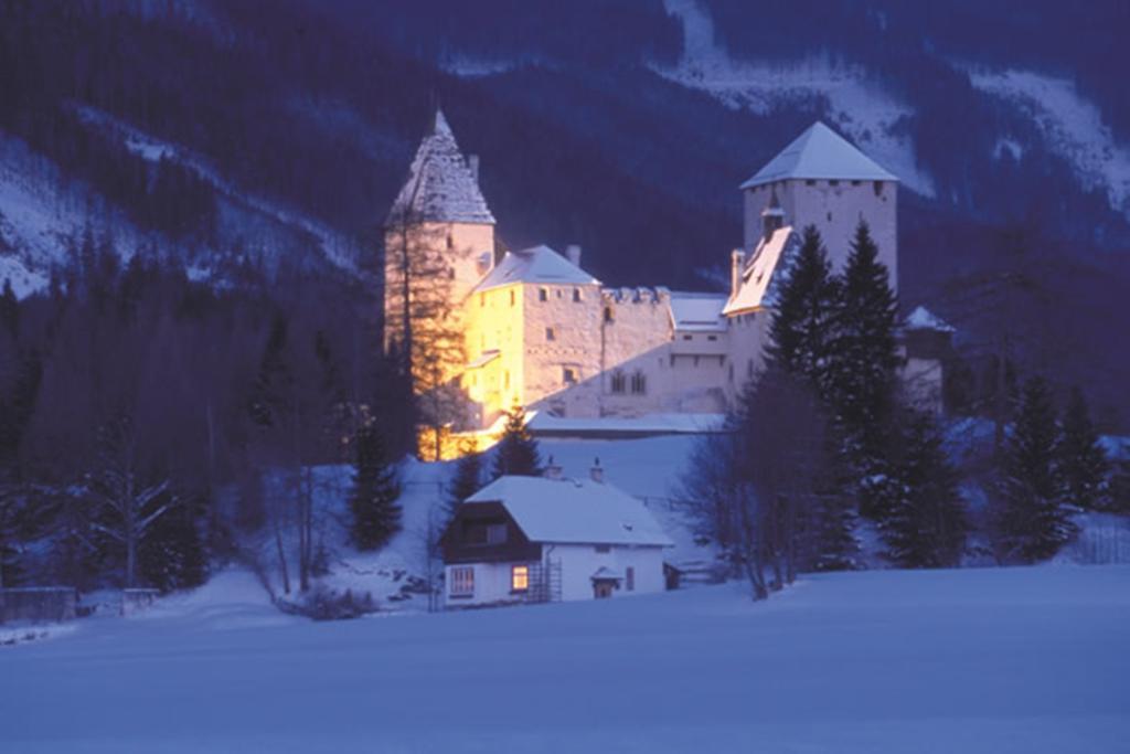 Ferienwohnung und Zimmer Kassar Bikertipp Mauterndorf  Exterior foto